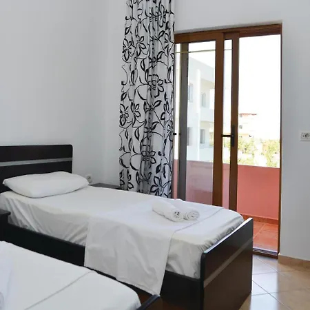 Ksamil 05 Appartement *